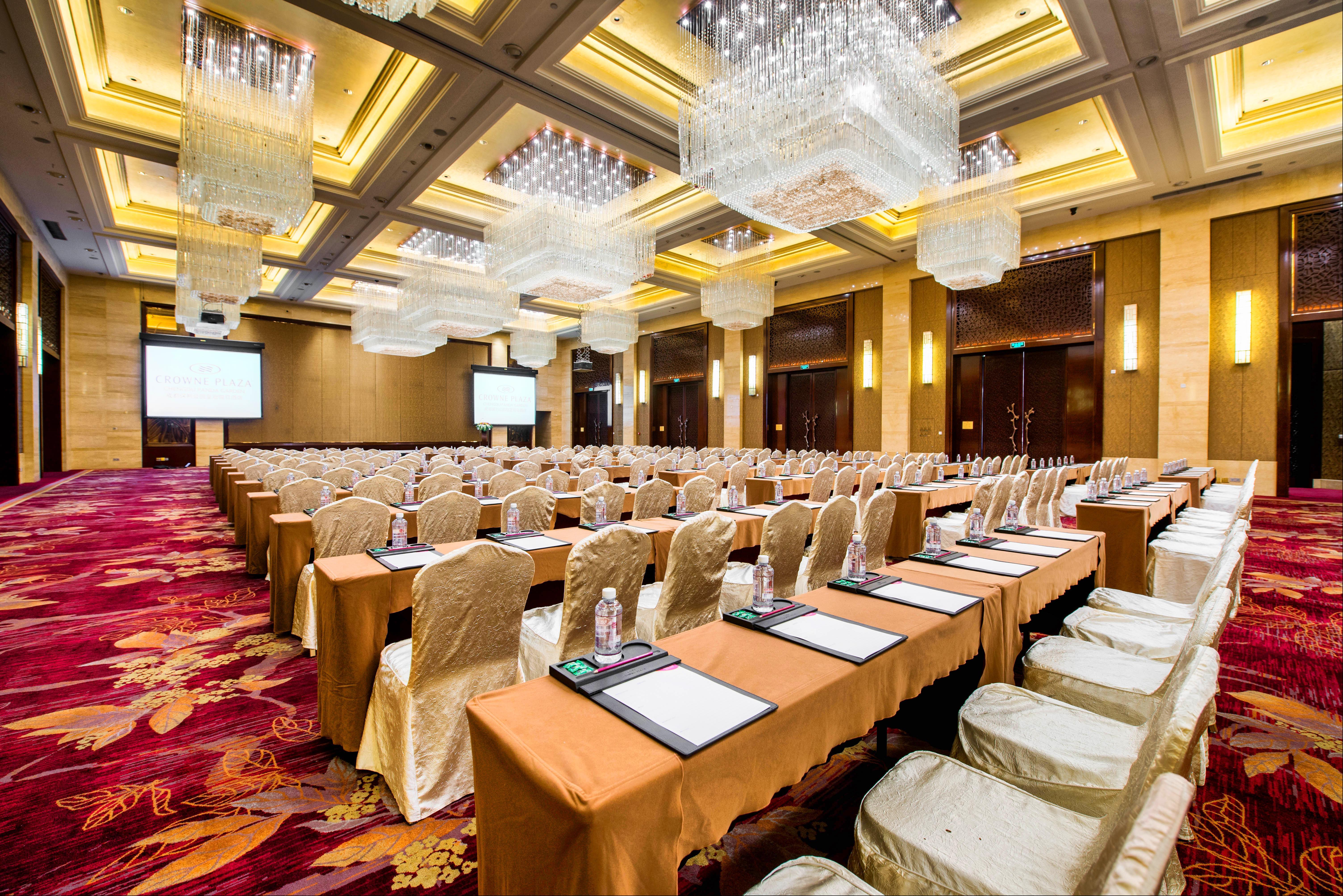Hotel Crowne Plaza Chengdu Panda Garden By Ihg Exterior foto